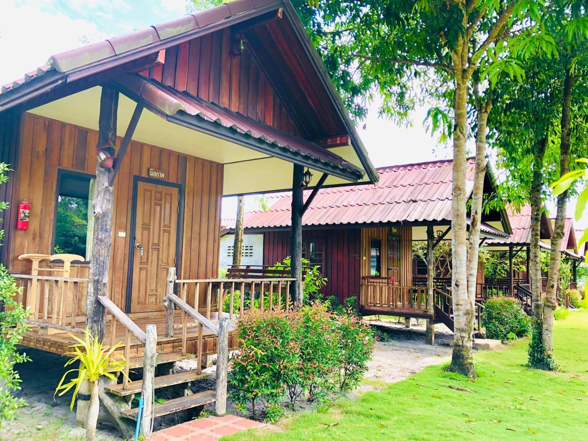 Bann Klong Jao Homestay Ko Kut ภายนอก รูปภาพ