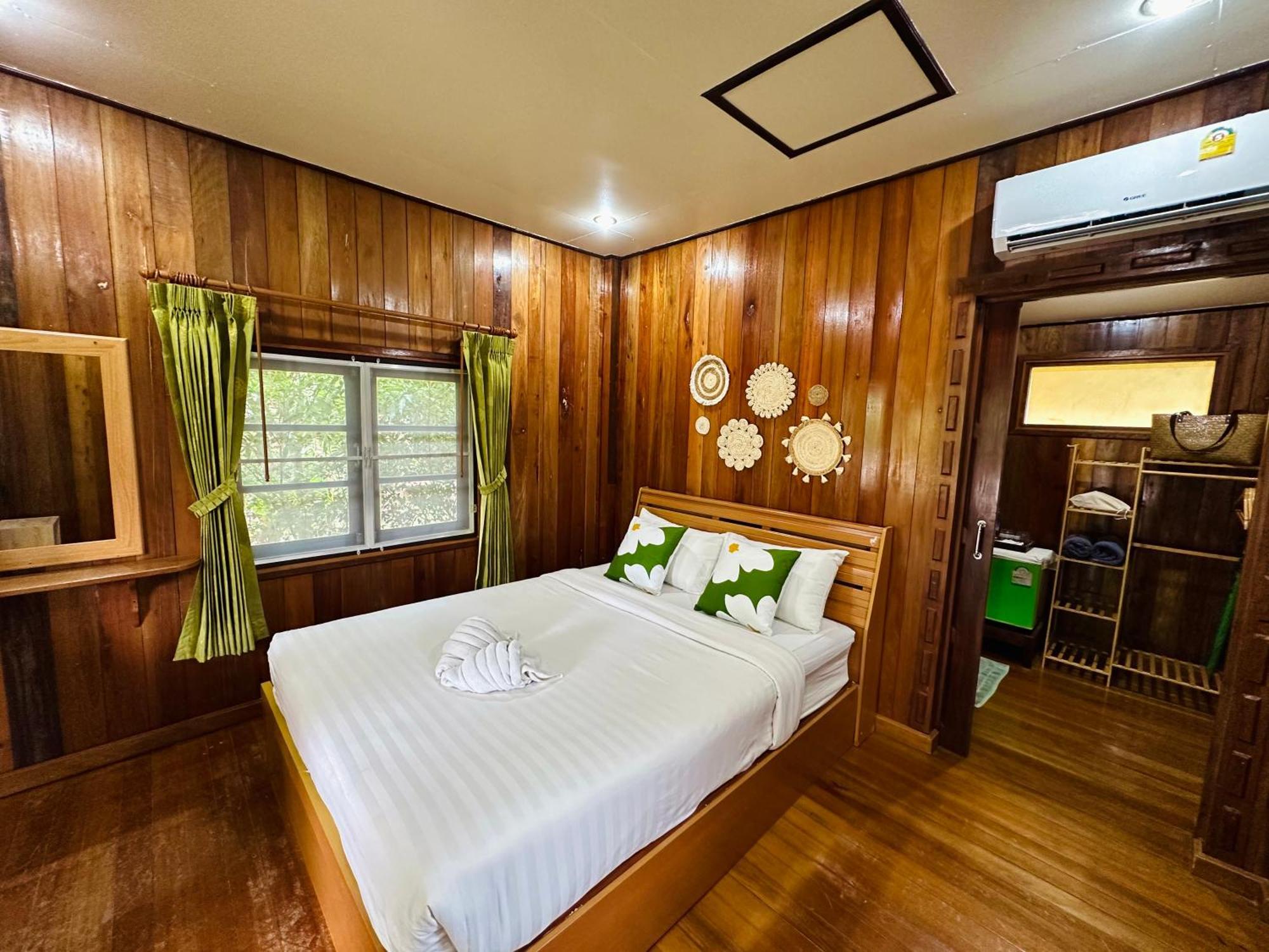 Bann Klong Jao Homestay Ko Kut ภายนอก รูปภาพ